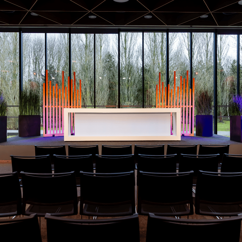 Stage desk Audience | Decoroom