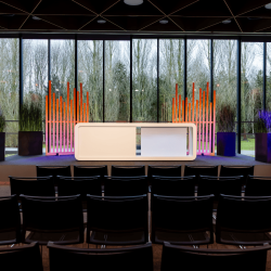 Stage desk Studio | Decoroom