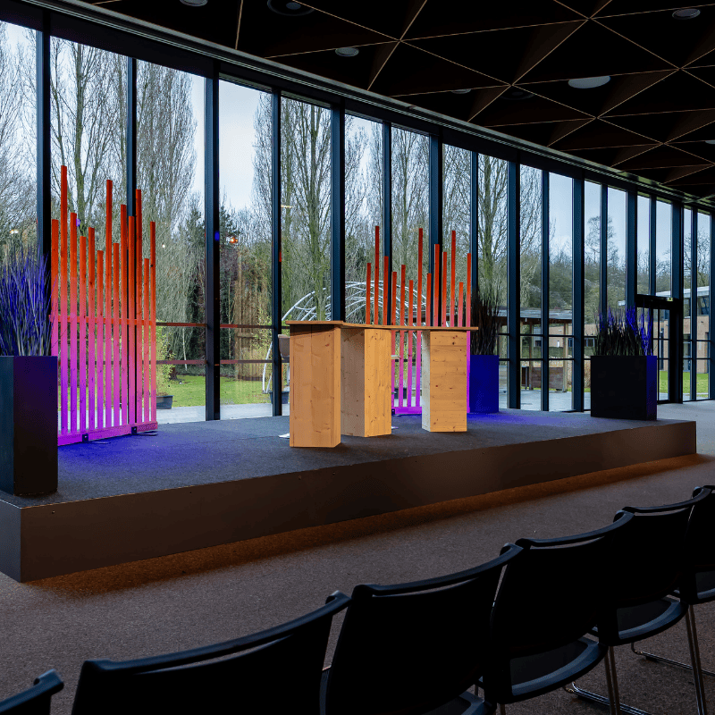 Stage desk Smile | Decoroom